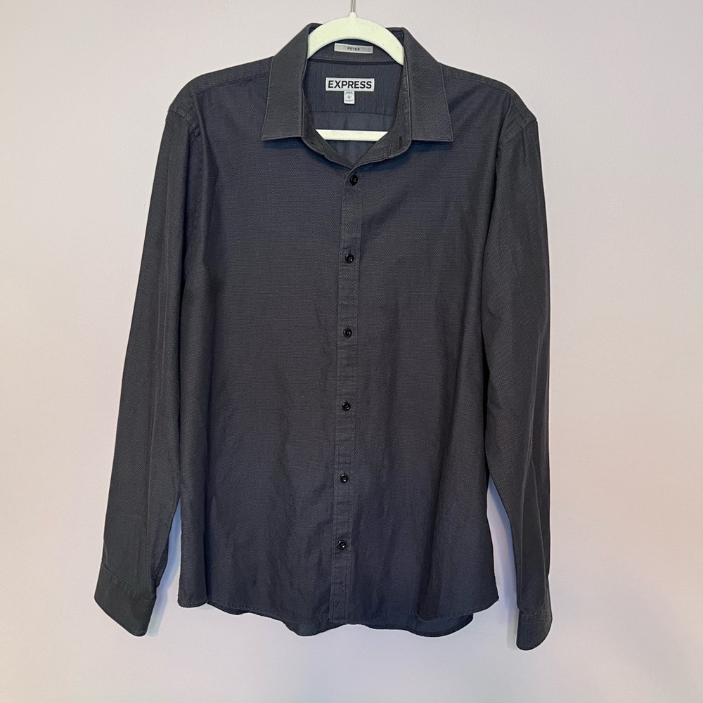 Express Fitted Long Sleeve Button Down Large Charcoal Gray 15 - 16 1/2